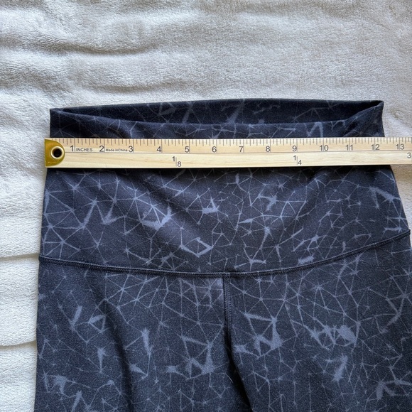 Lululemon Size 6 Wunder Under Pant Leggings Black Star Crushed Coal Pull On - Picture 4 of 5